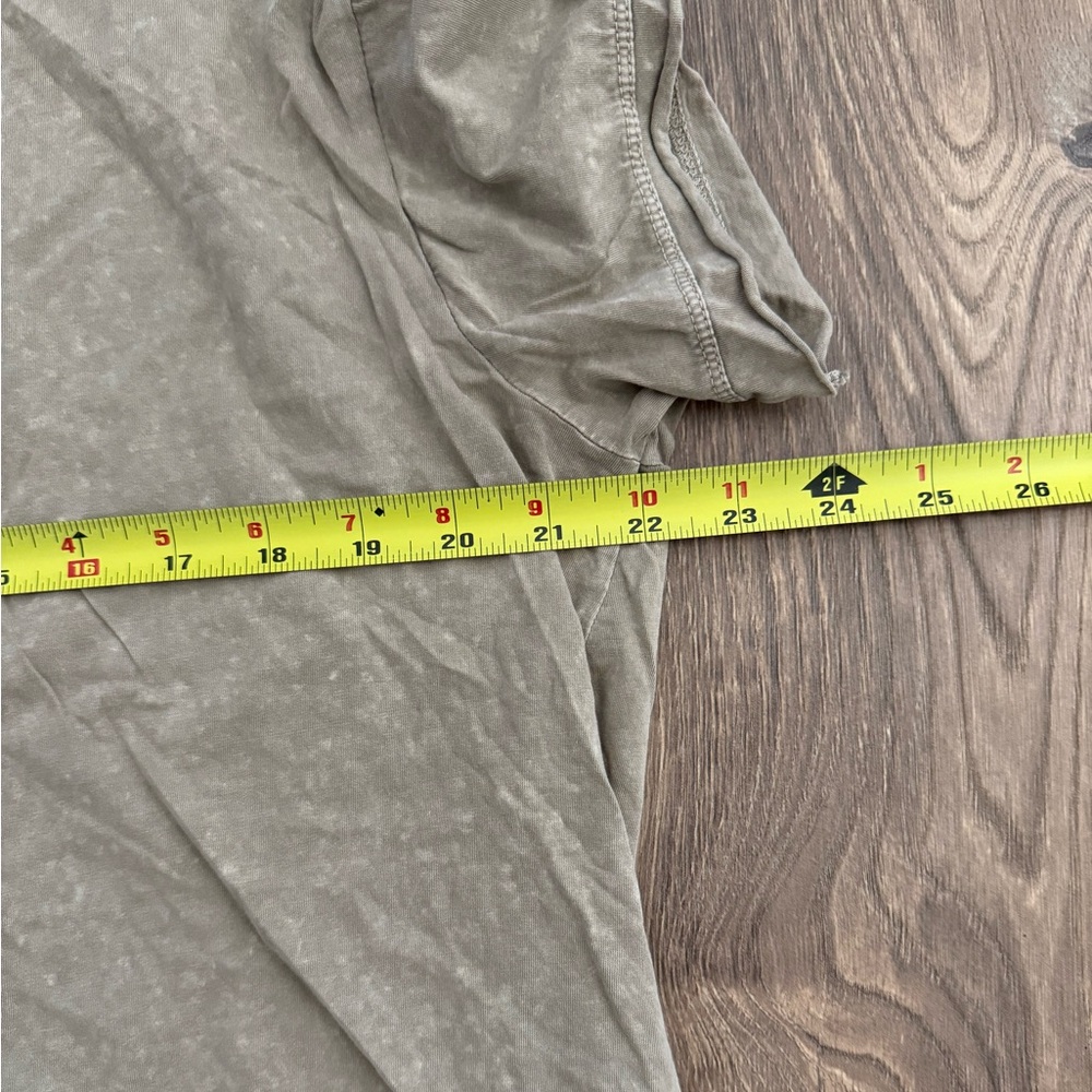 Oversize Tee - Picture 10 of 10
